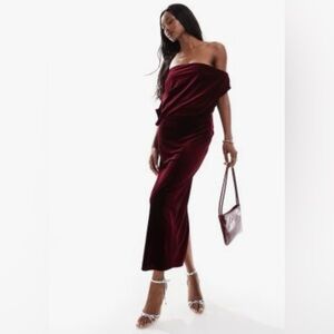 ASOS NWT Size 4 Midi Dress in BURGUNDY